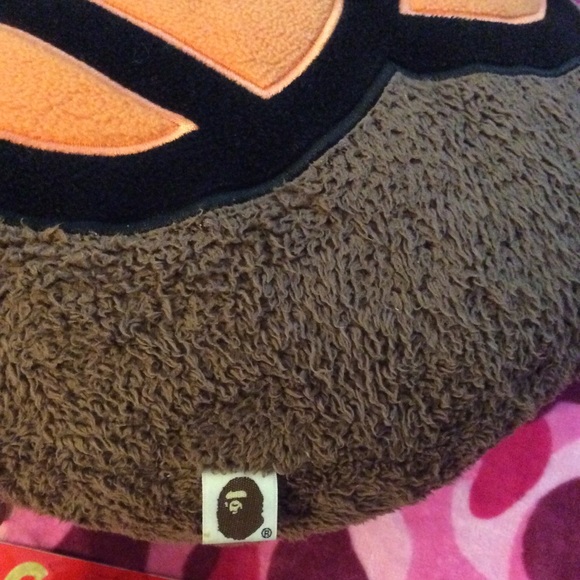 Bape - Picture 4 of 7